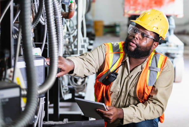 Best Electrical Repair Services  in Moline, IL